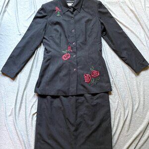 Women's Donna Morgan 2 PC Skirt Suit Dark Gray Embroidery Fully Lined Size 10